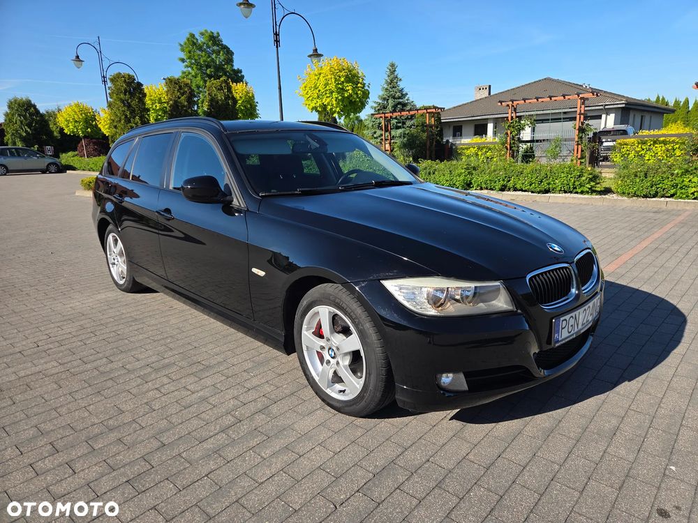 BMW Seria 3 318d - 37