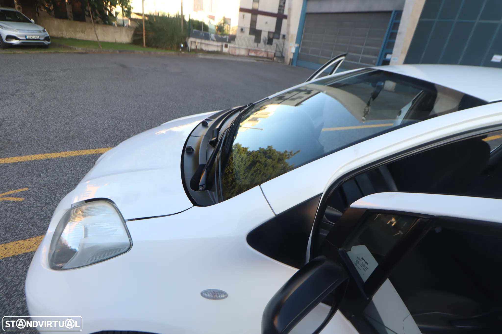 Toyota Yaris 1.0 VVT-i Comfort - 41