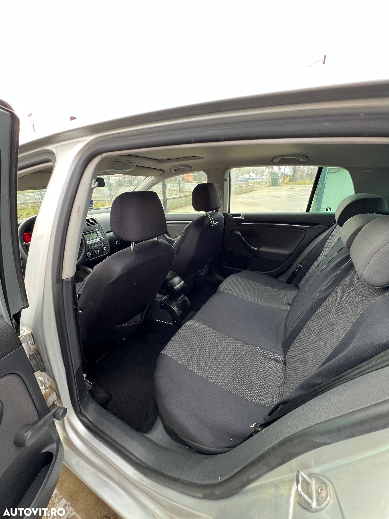 Volkswagen Golf 2.0 DPF GTD - 15