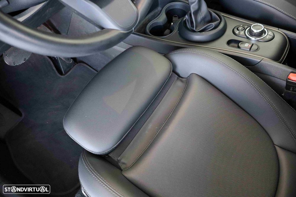 MINI Countryman Cooper SE ALL4 Northwood Edition Auto - 33