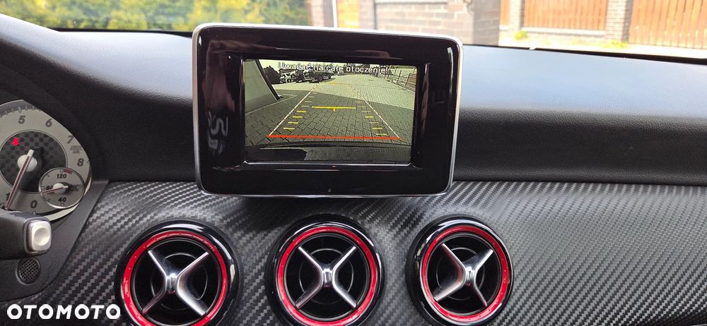 Mercedes-Benz Klasa A 250 Sport 7G-DCT - 16