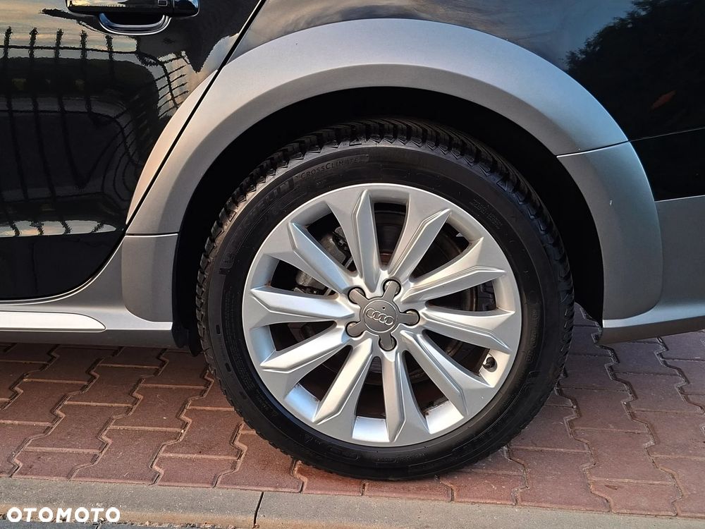 Audi A4 Allroad 2.0 TDI DPF S tronic - 36