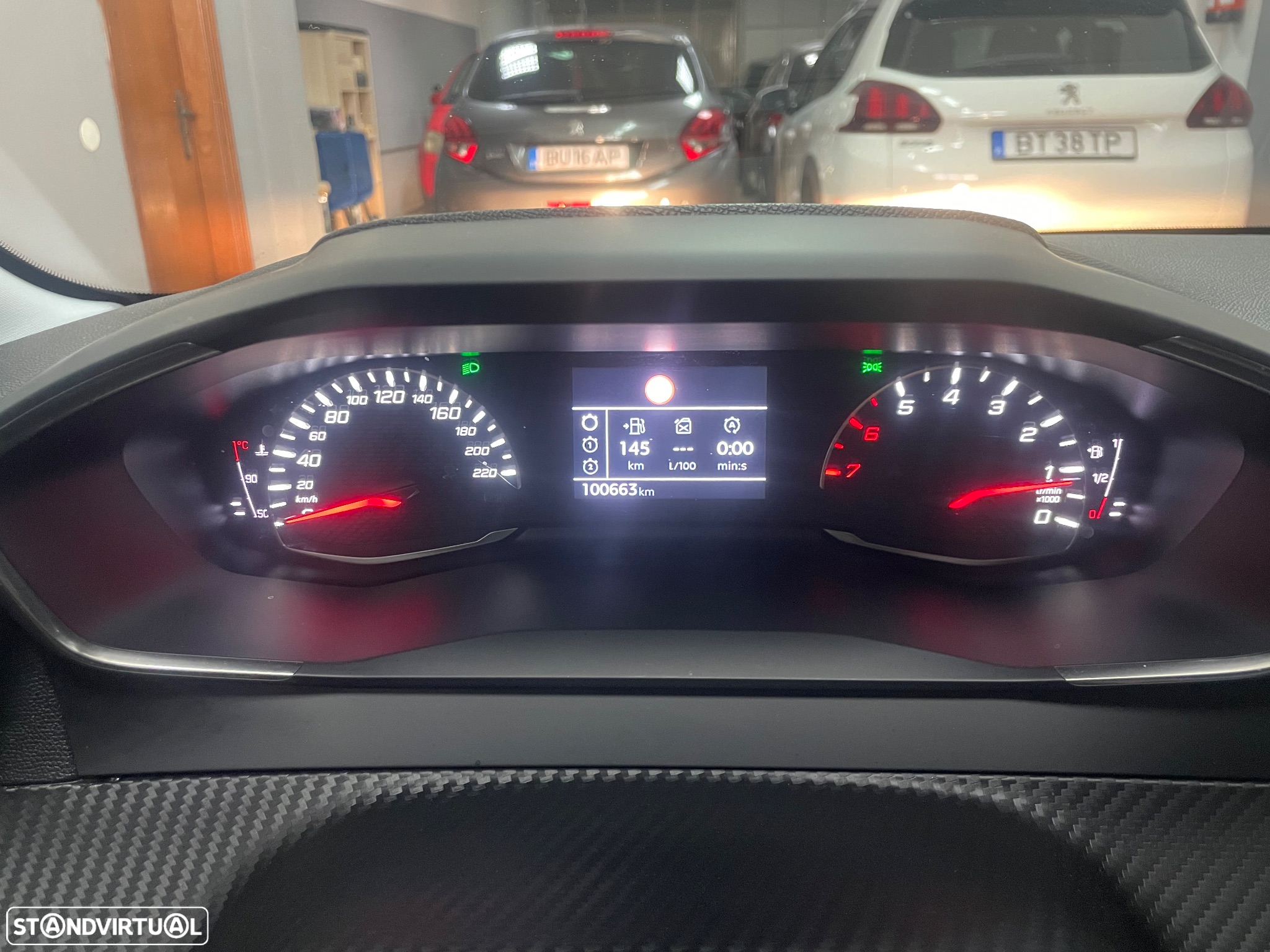 Peugeot 208 PureTech 100 Active - 23