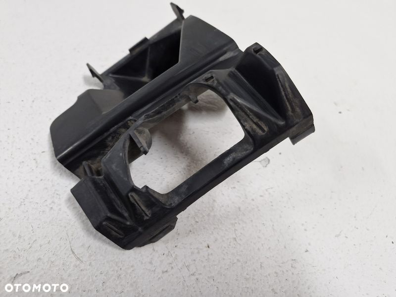 VOLVO XC70 2 II UCHWYT MOCOWANIE SPRYSKIWACZA LAMPY PRAWY PRZÓD PRAWE 30698147 - 7