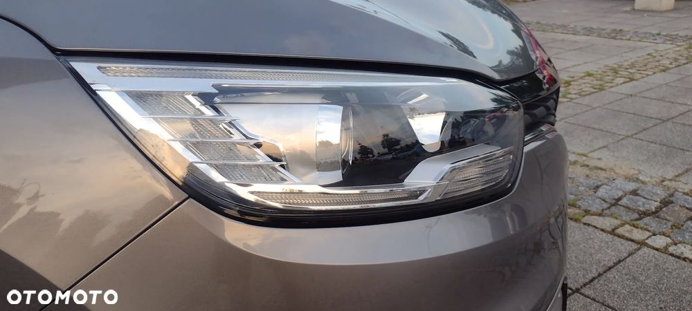 Renault Scenic - 27