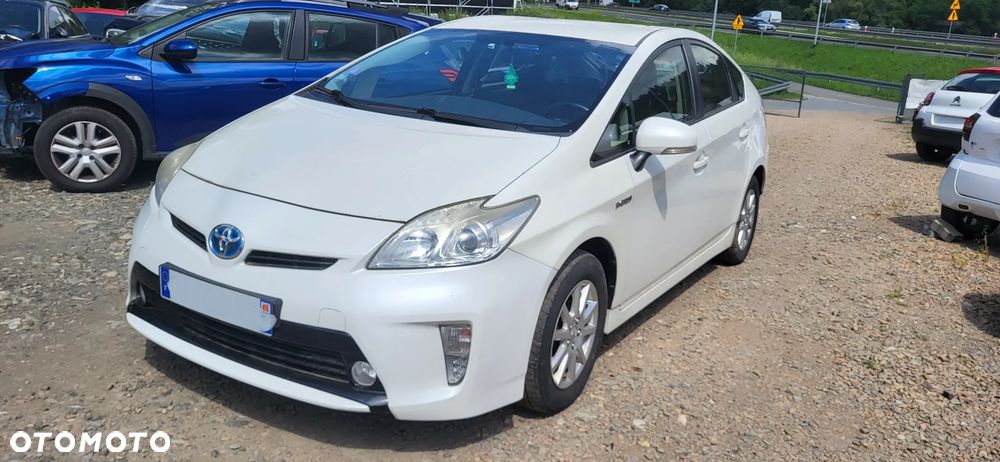 Toyota Prius (Hybrid) Executive - 1