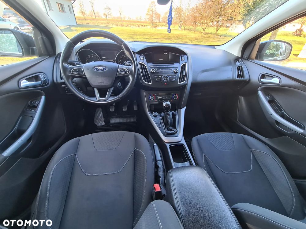 Ford Focus - 16