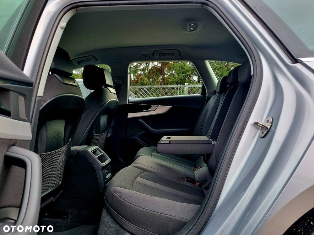 Audi A4 Avant 2.0 TDI S tronic - 10