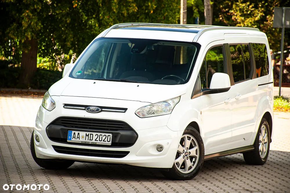 Ford Tourneo Connect Grand - 16
