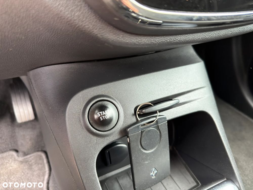 Renault Captur 0.9 Energy TCe Helly Hansen - 29