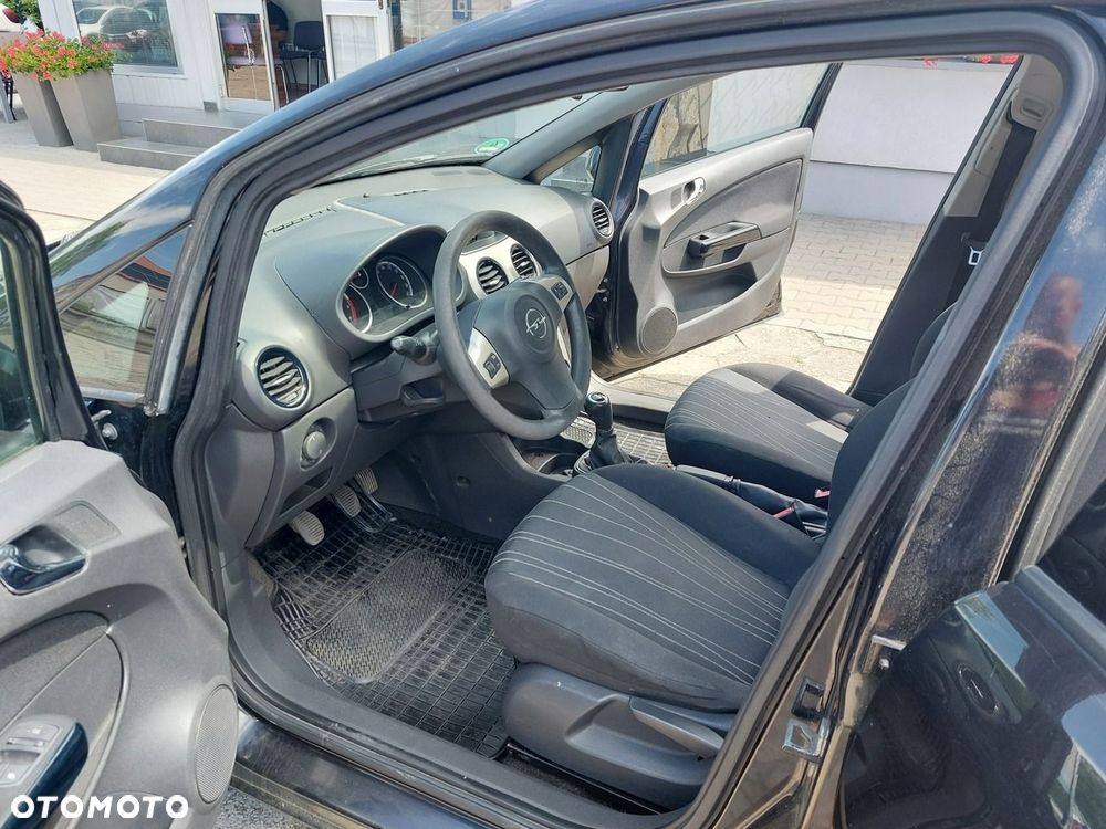Opel Corsa - 11