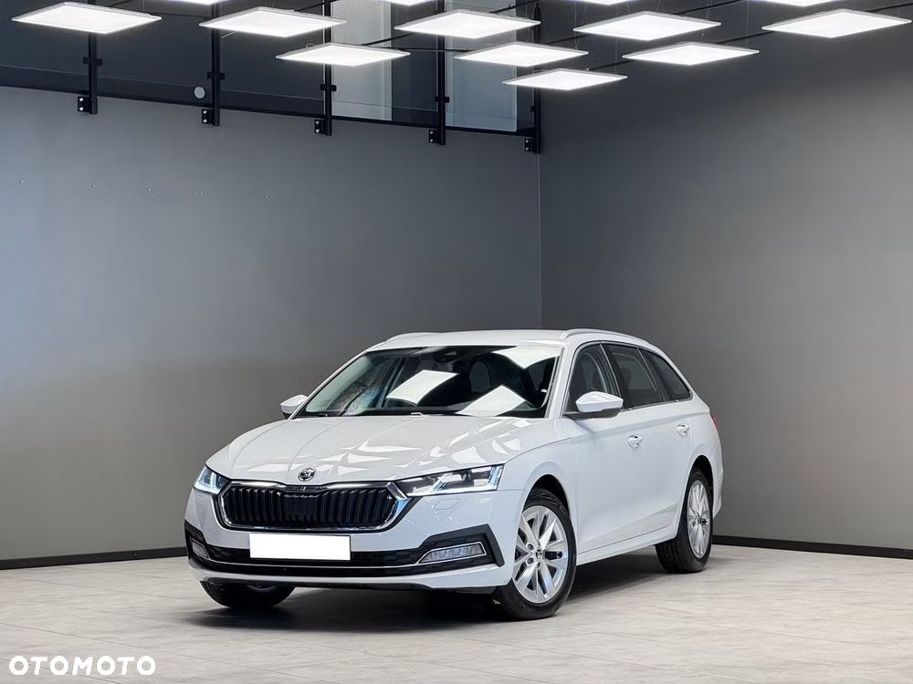 Skoda Octavia 2.0 TDI Selection DSG - 11