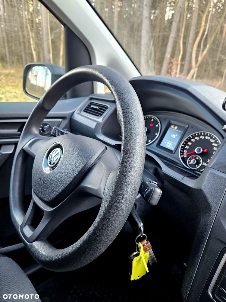 Volkswagen Caddy - 11