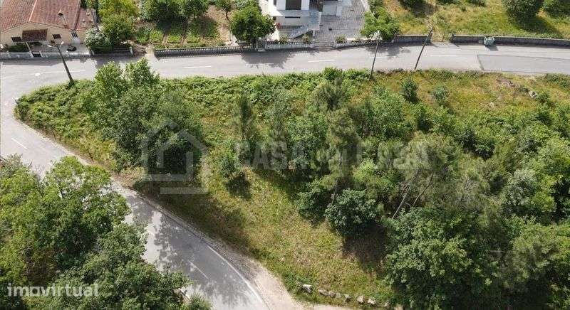 Vendo terreno urbano