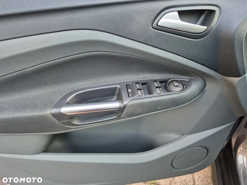 Ford C-MAX - 16