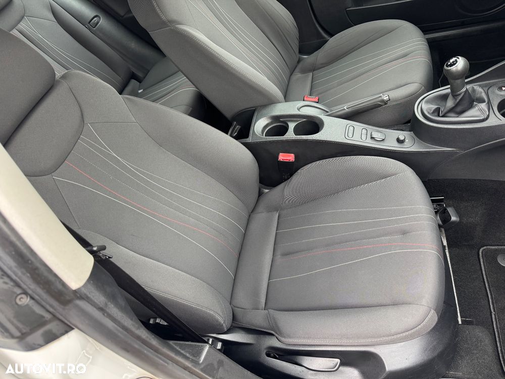 Seat Leon 1.6 TDI Style - 4