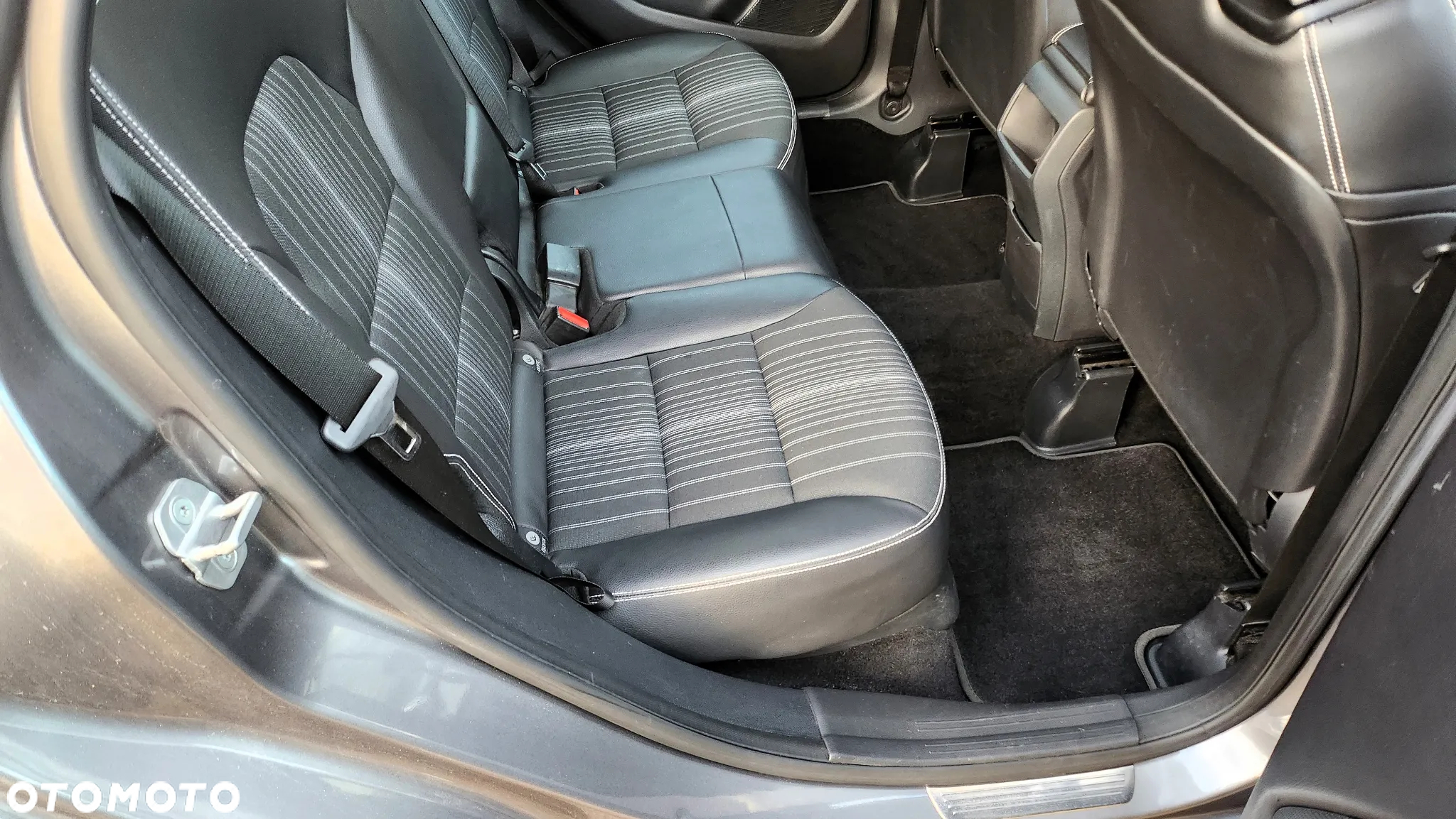 Mercedes-Benz Klasa B 180 CDI BlueEFFICIENCY EDITION 1 - 11