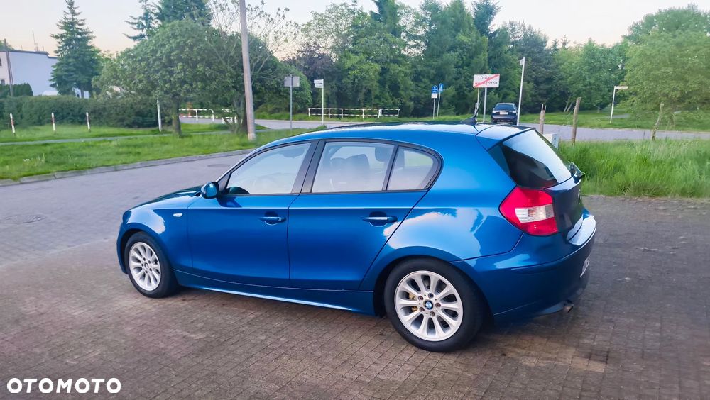 BMW Seria 1 - 15