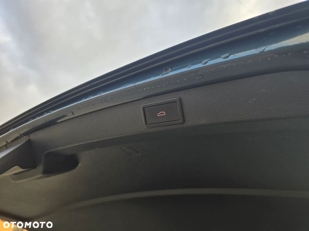 Skoda Octavia 2.0 TDI 4x4 DSG L&K - 25