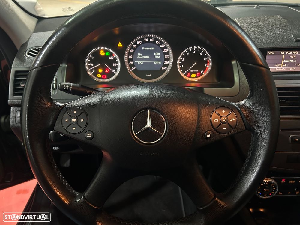 Mercedes-Benz C 180 CGi Classic BE - 13