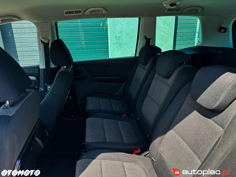 Volkswagen Sharan - 14
