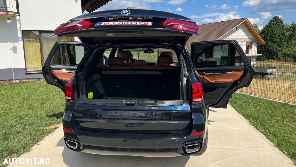 BMW X5 xDrive30d Sport-Aut. - 7