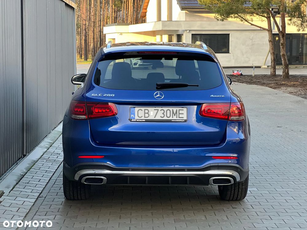 Mercedes-Benz GLC 200 4Matic 9G-TRONIC AMG Line - 8