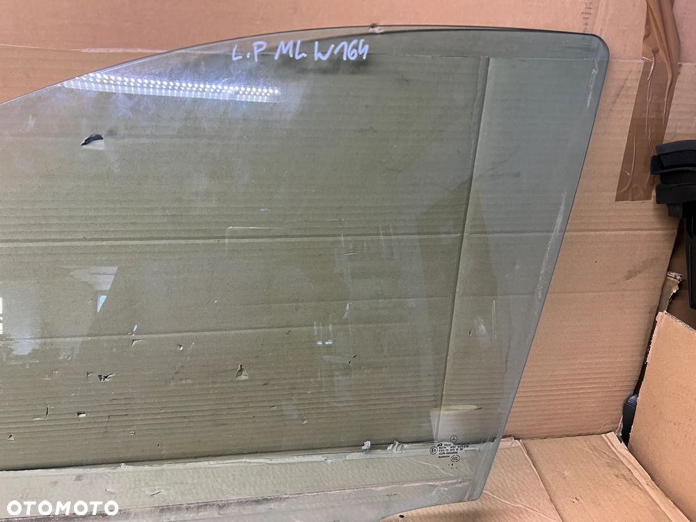 Szyba lewy przód przednia lewa Mercedes ML W164 AS2 06r - 3