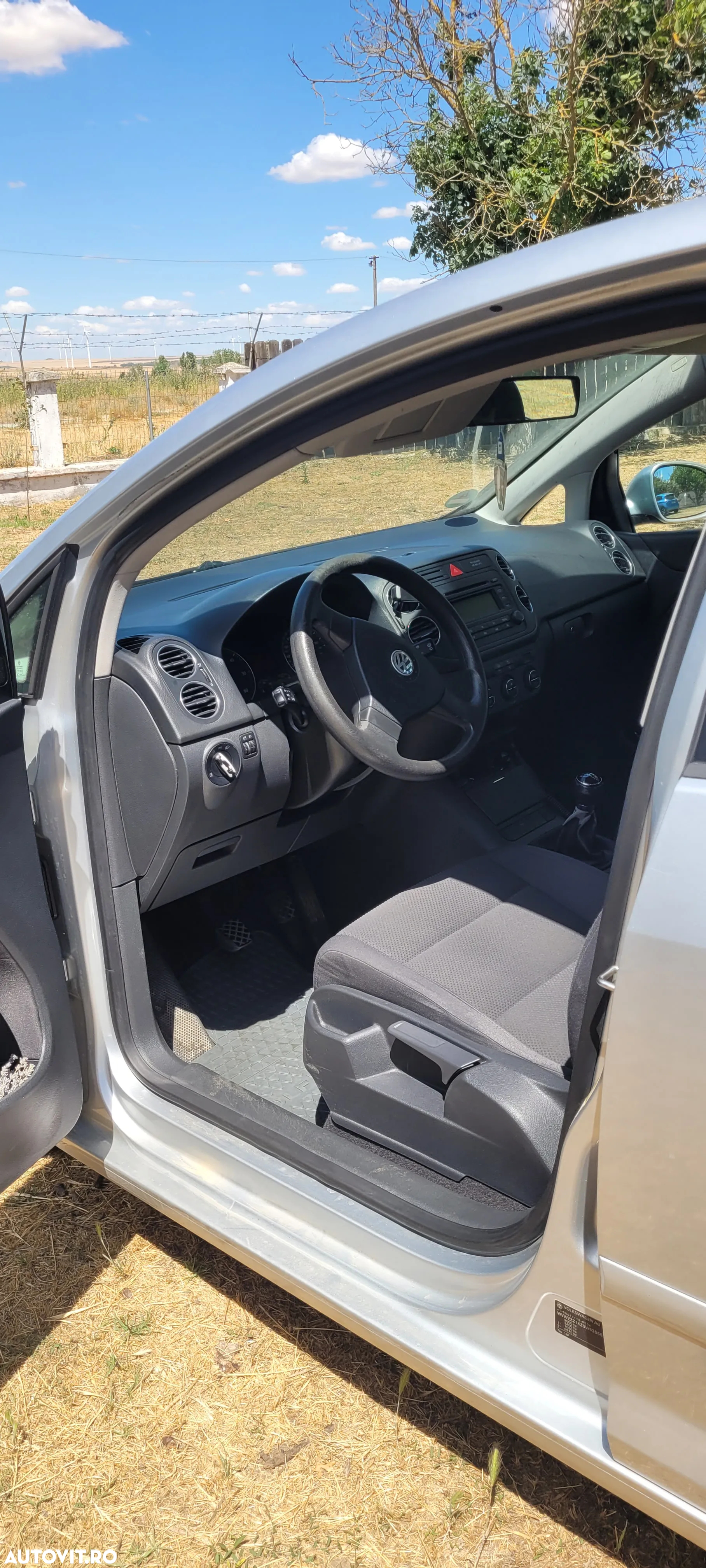 Volkswagen Golf 1.9 TDI DPF Individual - 5