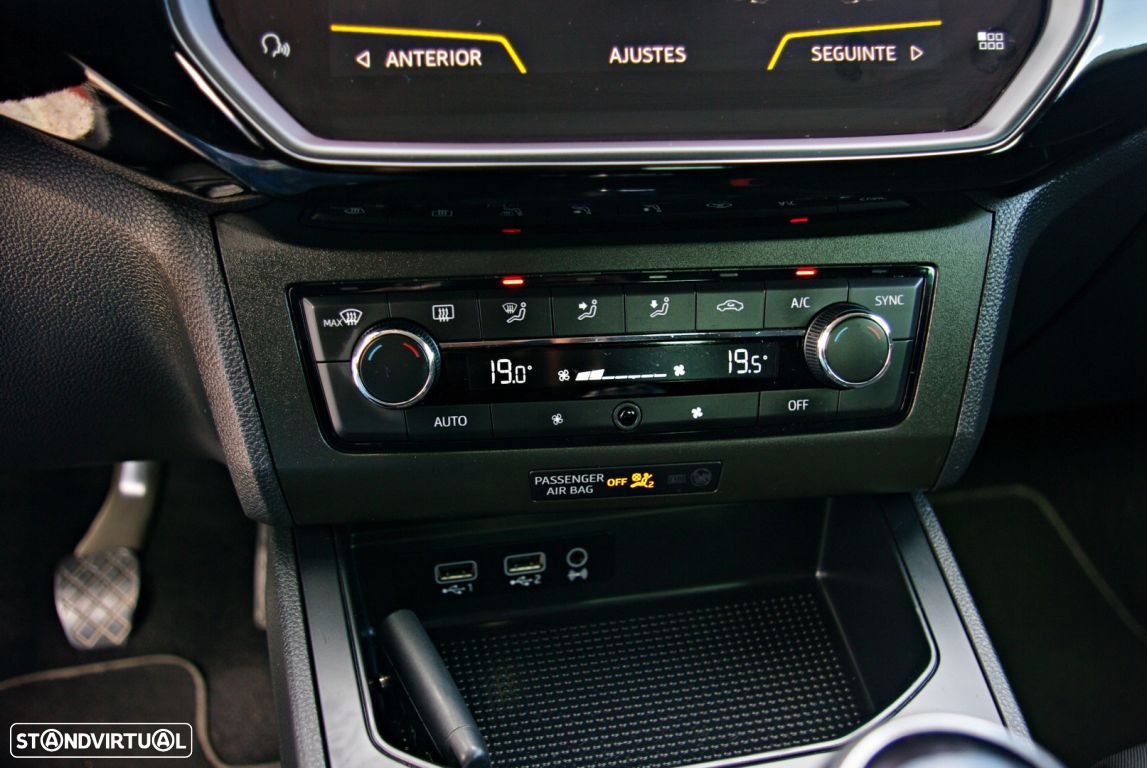 SEAT Ibiza 1.0 TSI FR - 37
