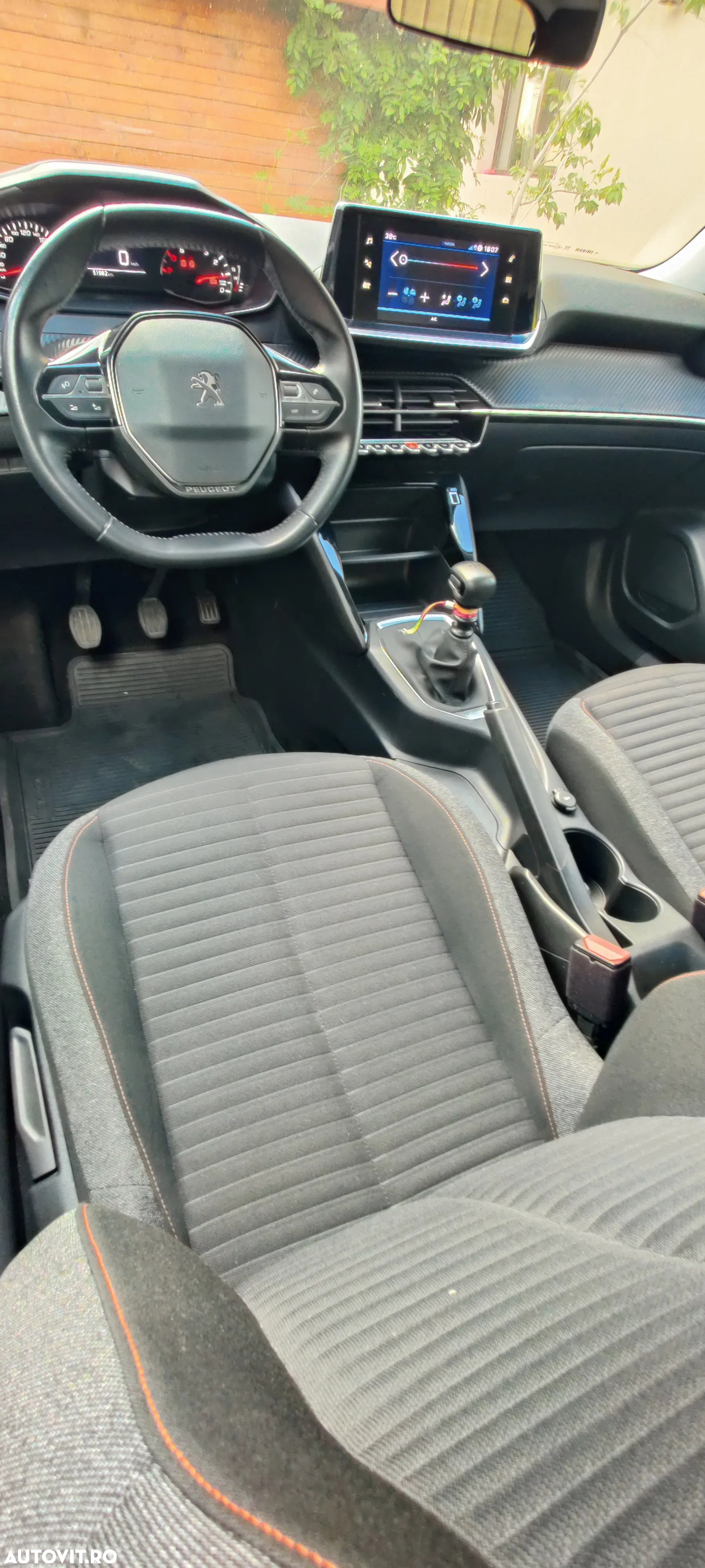 Peugeot 2008 1.5 BlueHDI FAP Active - 28