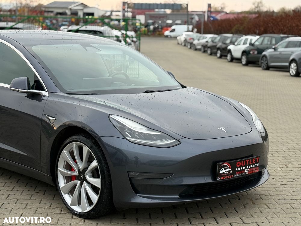 Tesla Model 3 - 22