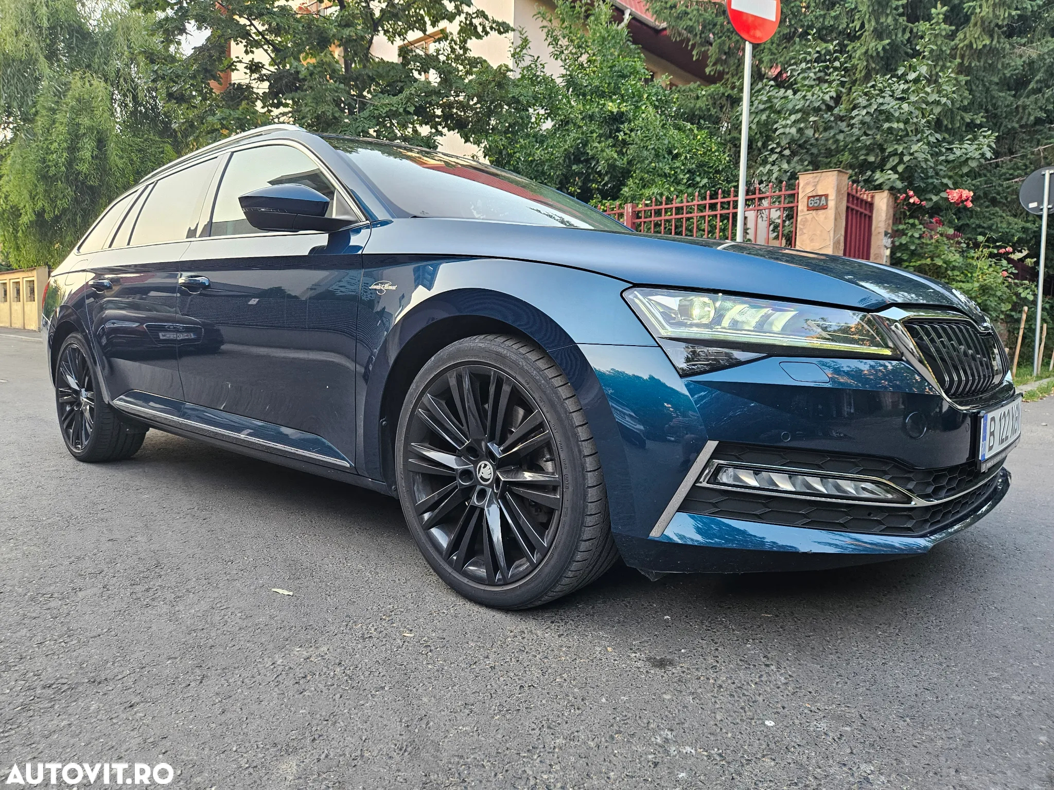 Skoda Superb 2.0 TSI 4X4 DSG Laurin & Klement - 5