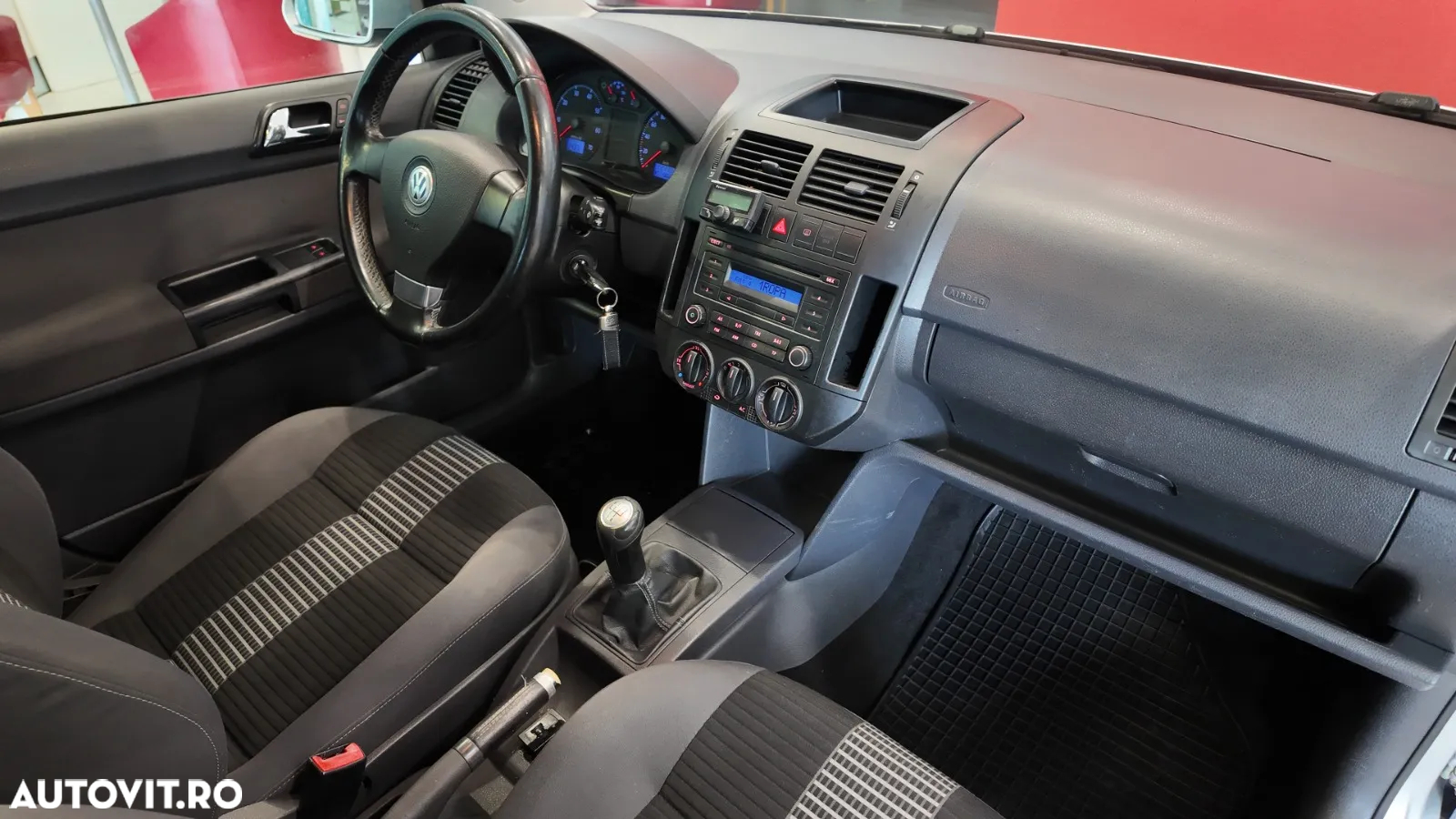 Volkswagen Polo 1.2 Blue Motion Technology Team - 15