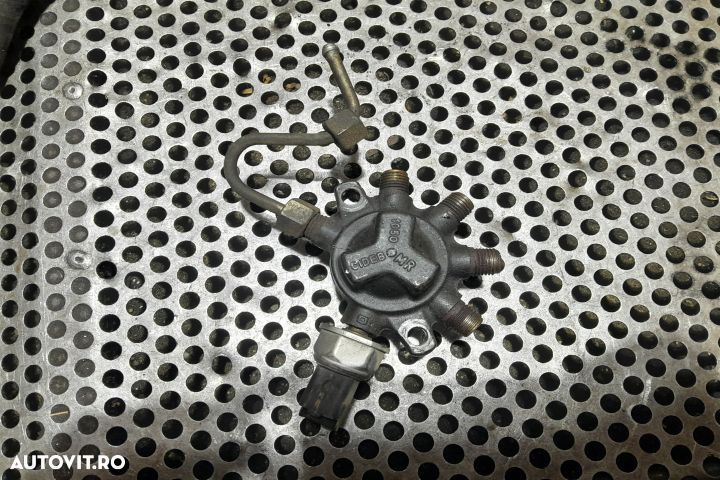 RAMPA INJECTOARE 8200057345 / R9144Z010D / 8200057232 8200057345 / R9 - 2