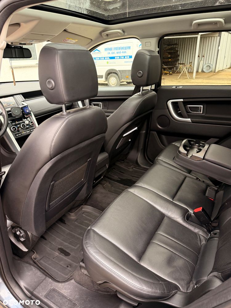 Land Rover Discovery Sport 2.0 D150 HSE - 12