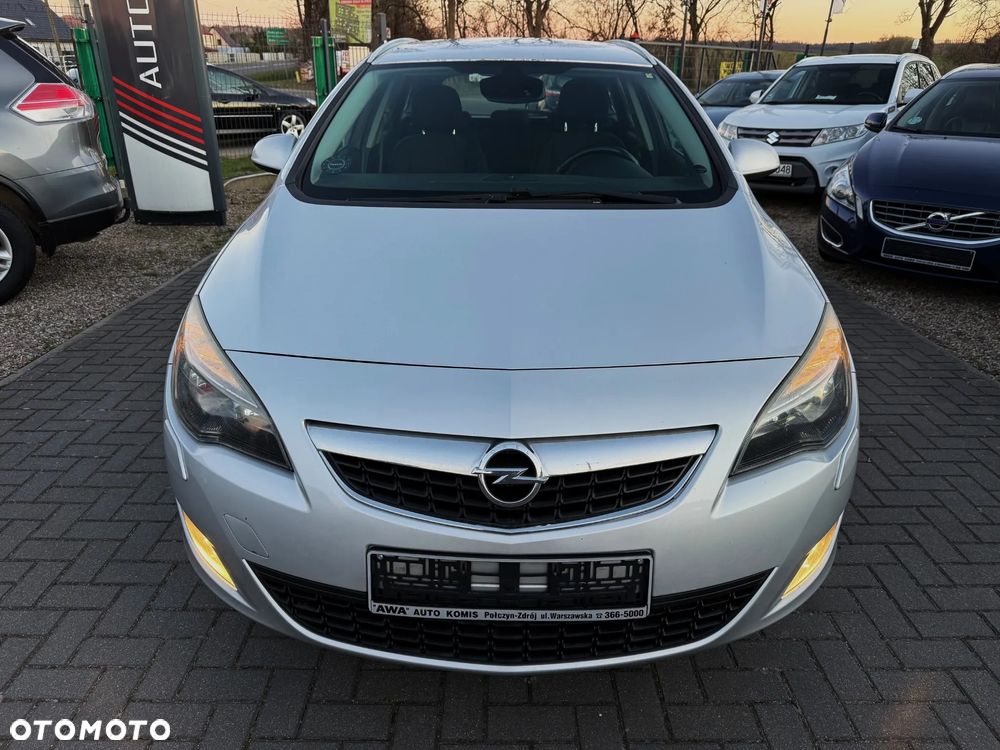 Opel Astra 1.4 Turbo Edition - 2