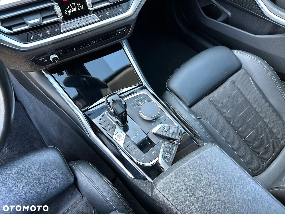 BMW Seria 3 - 18