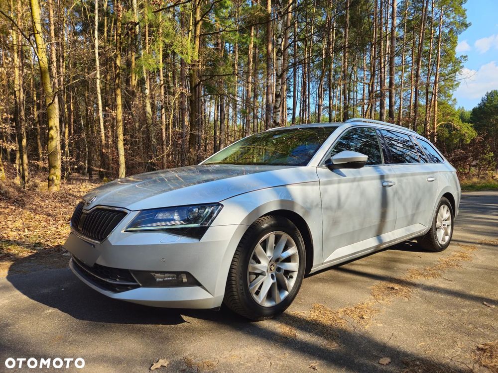 Skoda Superb 2.0 TDI SCR 4x4 Style DSG - 1