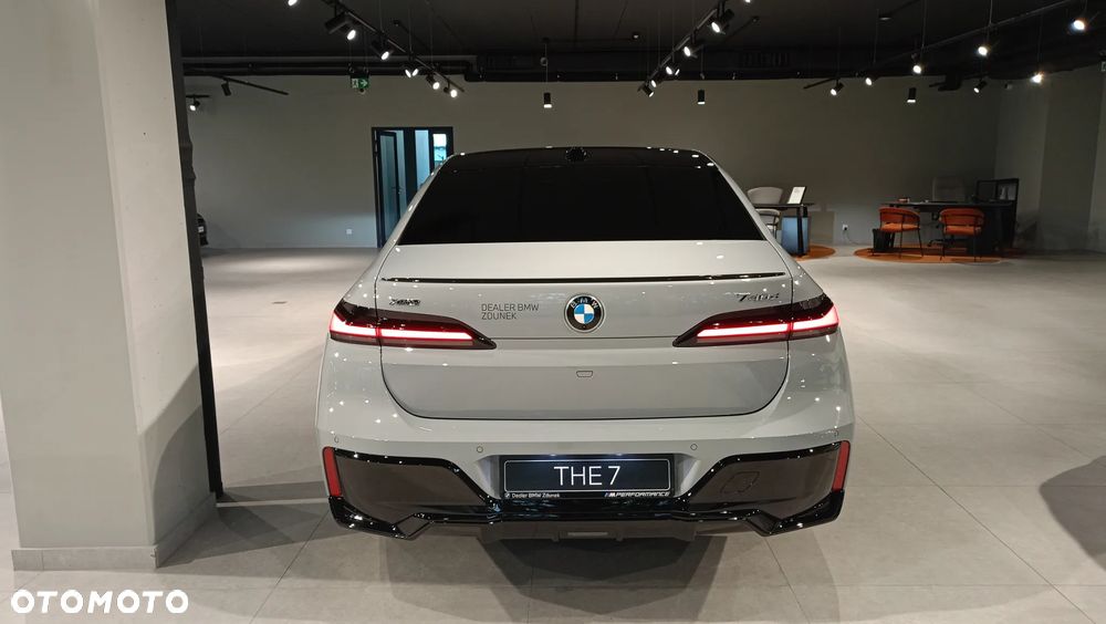 BMW Seria 7 - 4