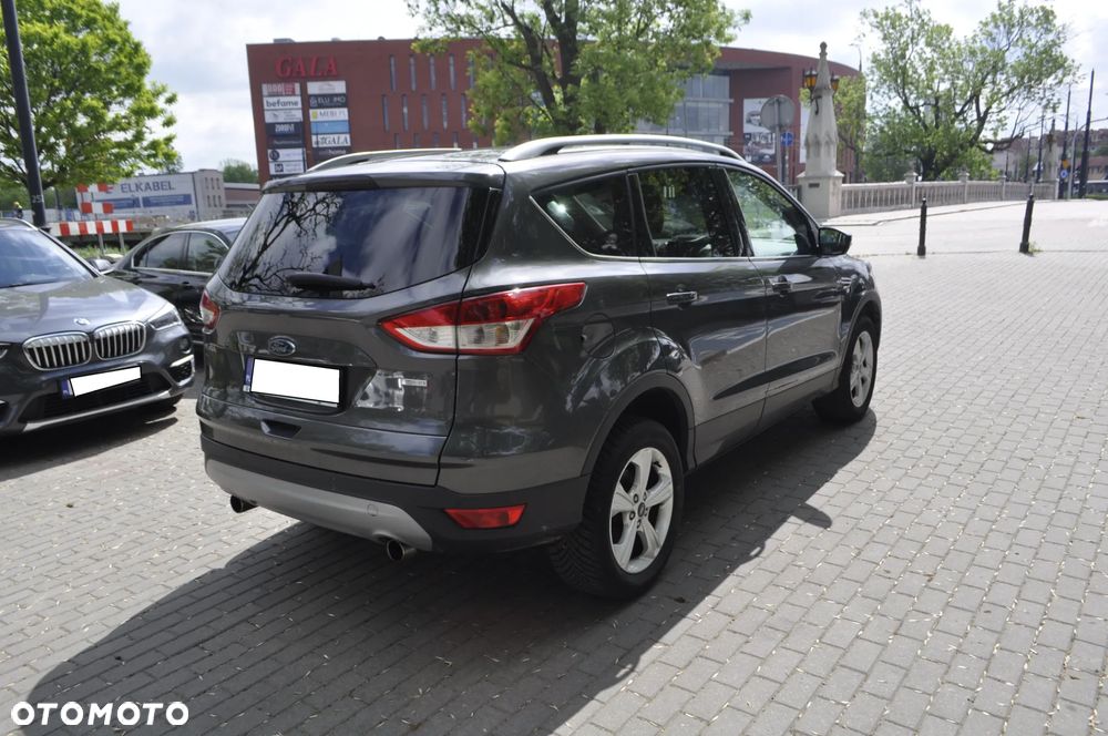 Ford Kuga 1.5 EcoBoost FWD Titanium ASS - 3