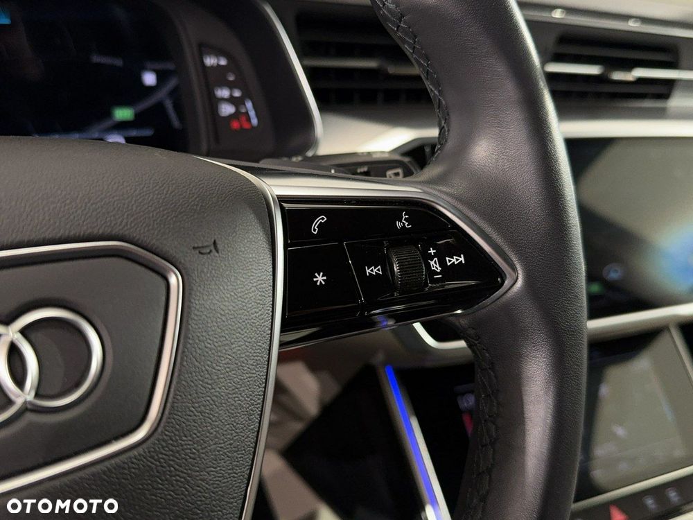 Audi A6 Avant - 21