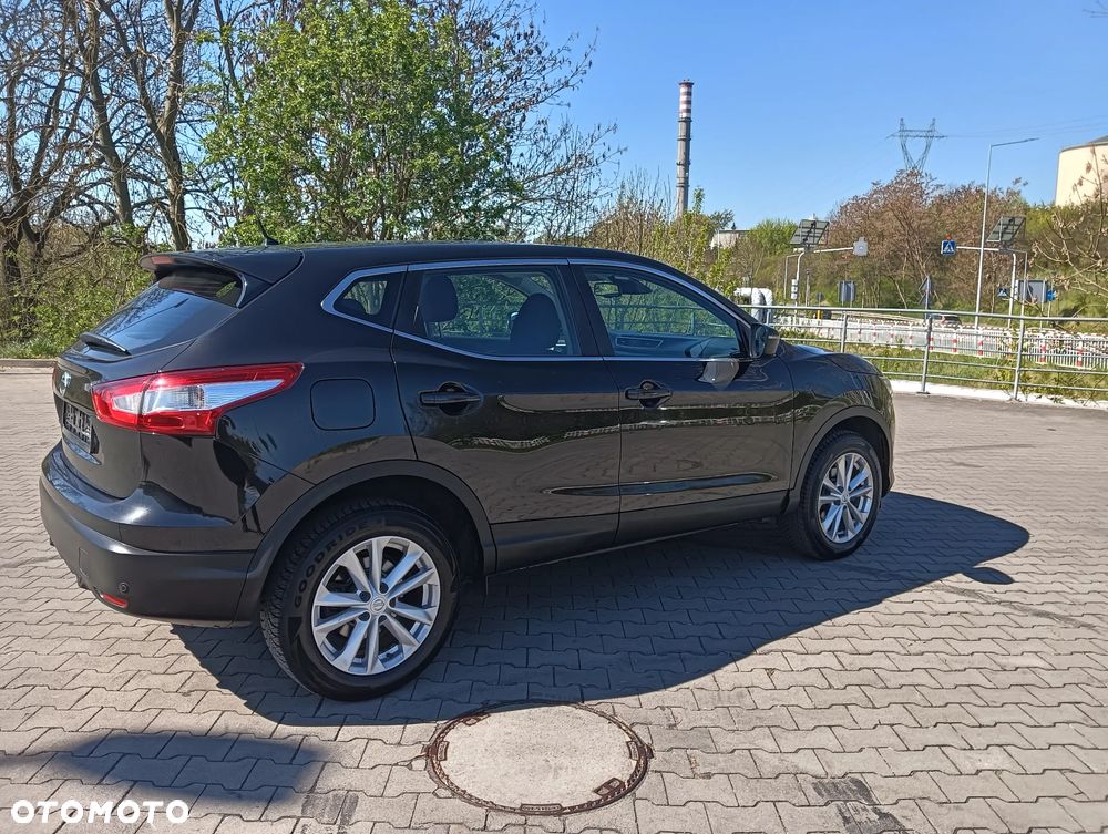 Nissan Qashqai 1.2 DIG-T N-Vision - 9