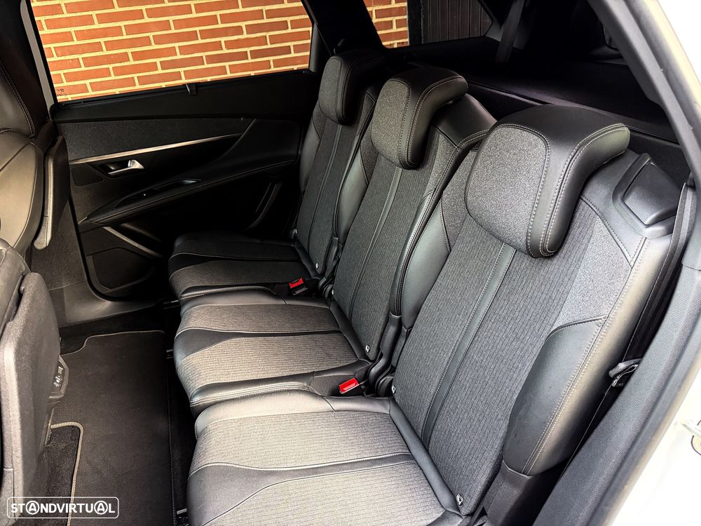 Peugeot 5008 BlueHDI 130 EAT8 GT - 10