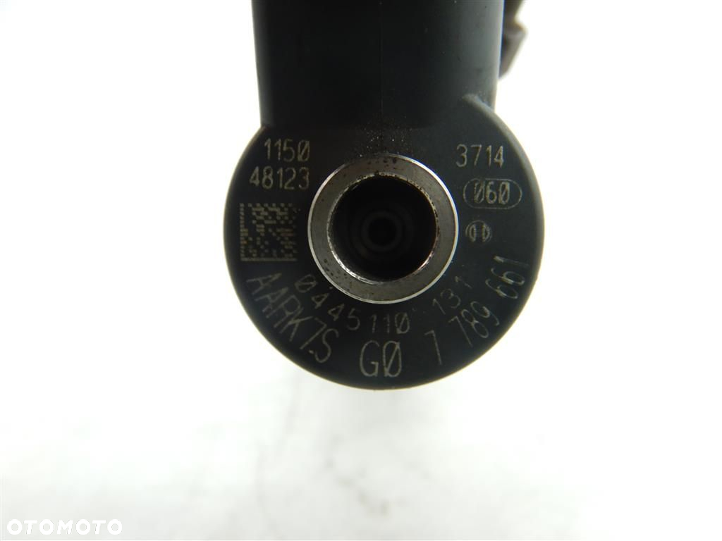 Wtrysk Wtryskiwacz BMW Seria 5 E60 3,0 D 2003-2010 BOSCH 2 PINY 0445110131 - 3
