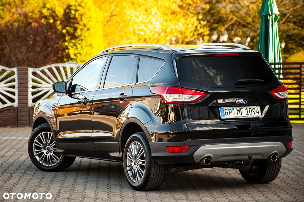 Ford Kuga 2.0 TDCi 4x4 Titanium - 28