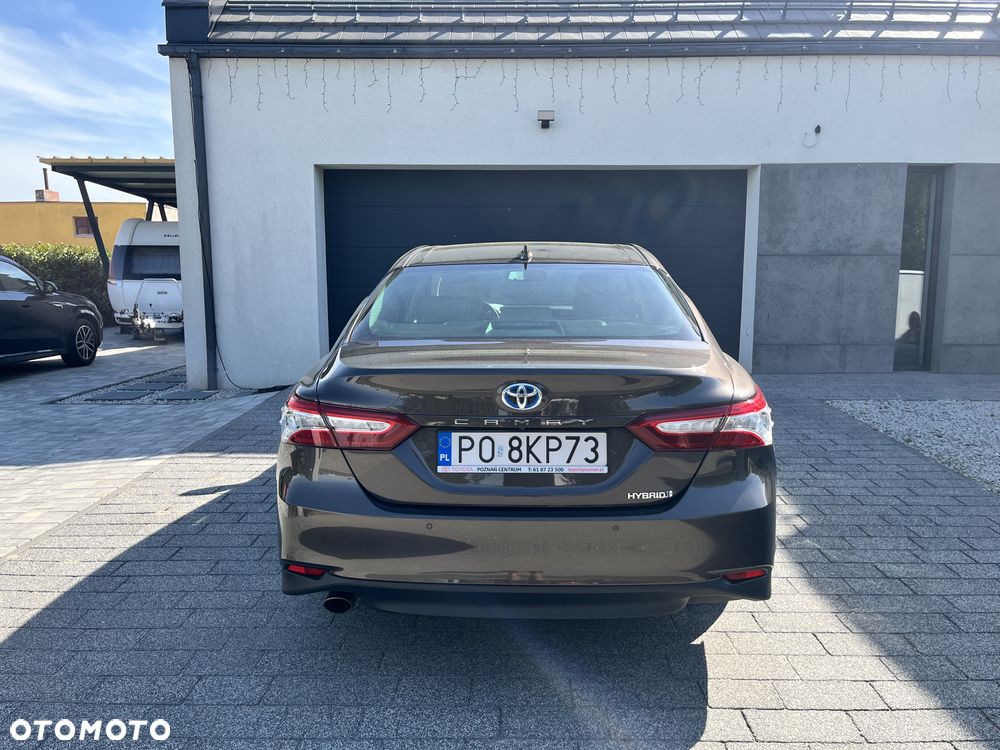 Toyota Camry 2.5 Hybrid Executive CVT - 4