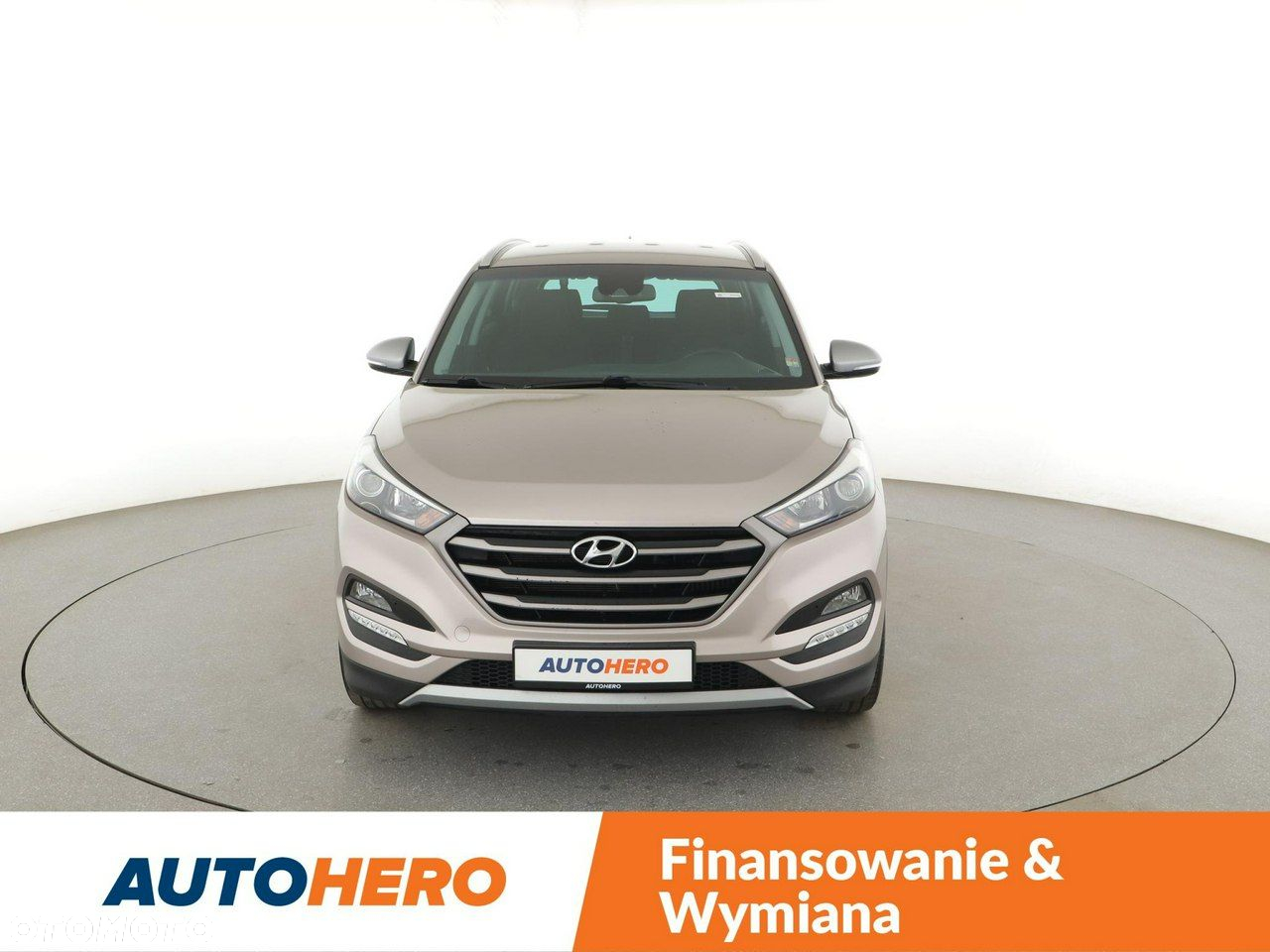 Hyundai Tucson 1.6 GDi 2WD DCT Trend - 11