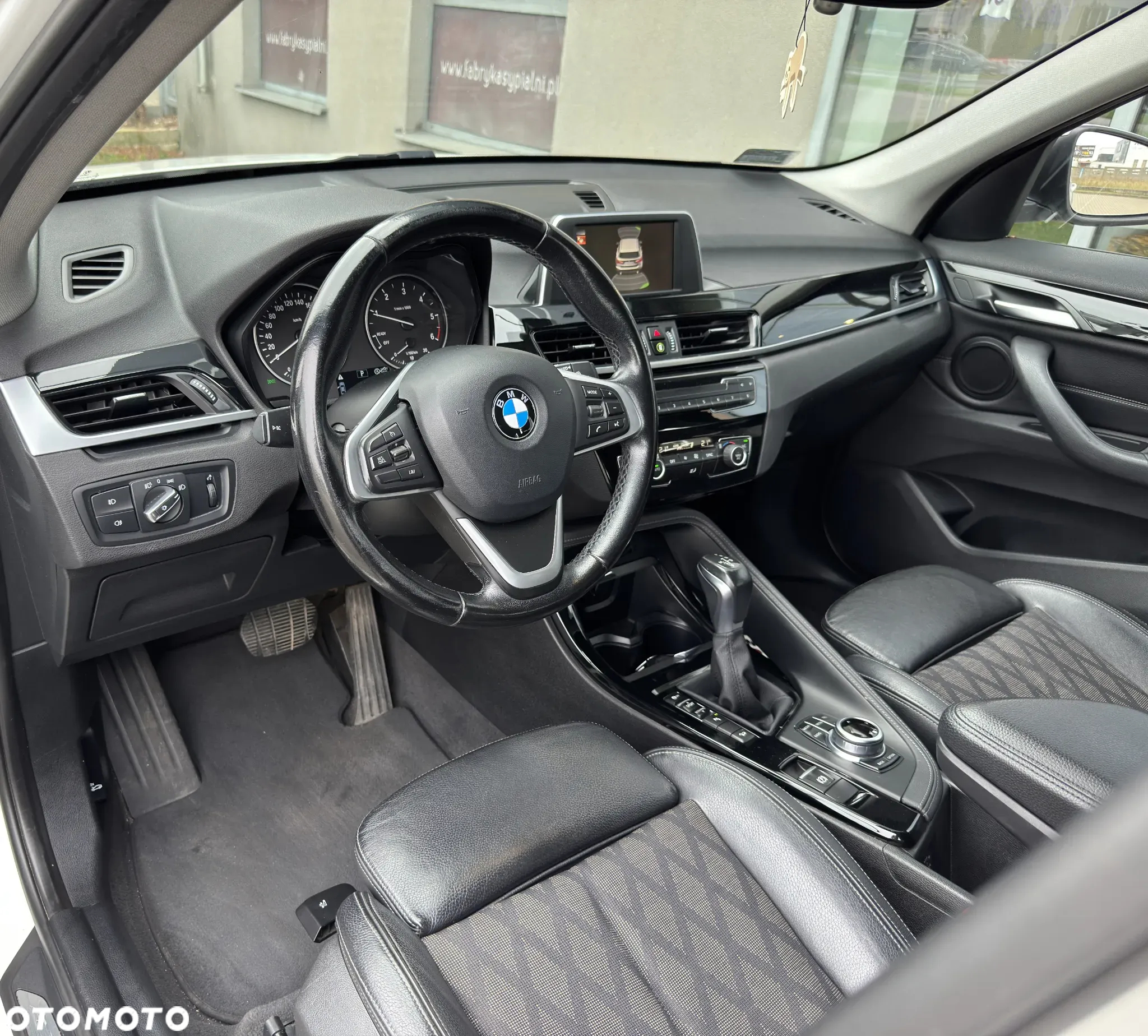 BMW X1 xDrive18d Sport - 15