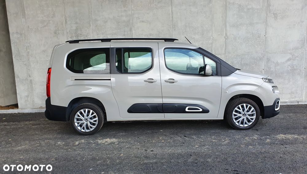 Citroën Berlingo XL PureTech 110 LIVE PACK - 8
